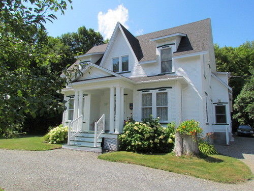 B&B Hillhouse Lac-Brome Bagian luar foto